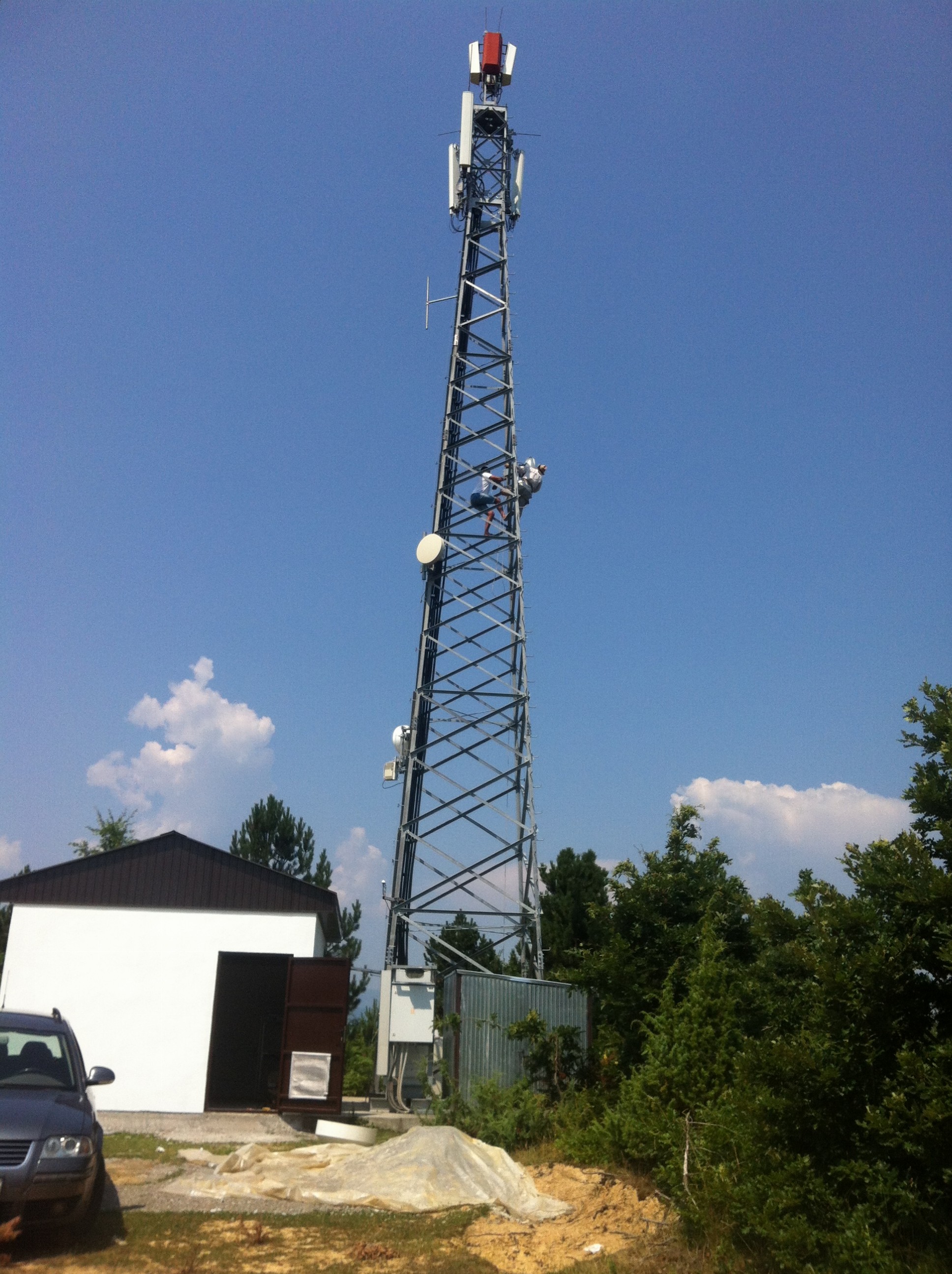 TELEKOMUNIKACIONI KOLAPS NA SJEVERU CRNE GORE, NEMA NI SIGNALA RADIJA PETNJICA