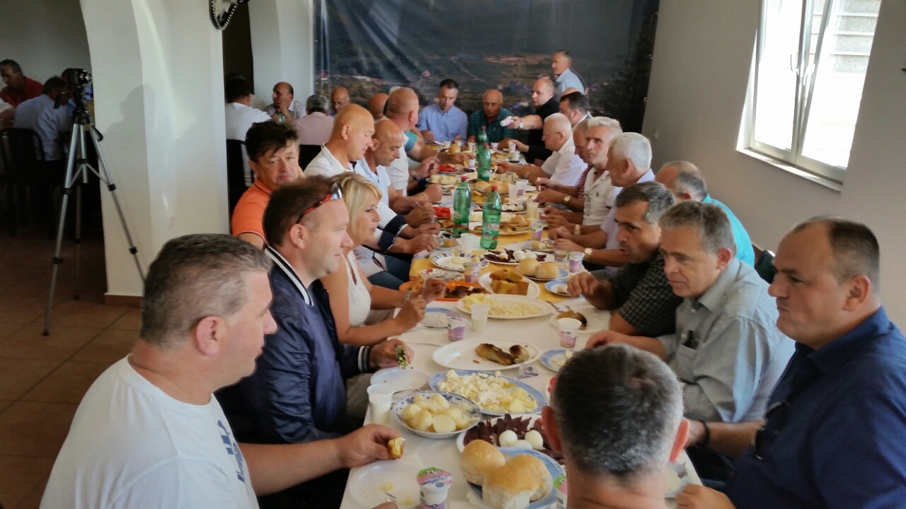 Radni doručak Agovića i predstavnika dijaspore