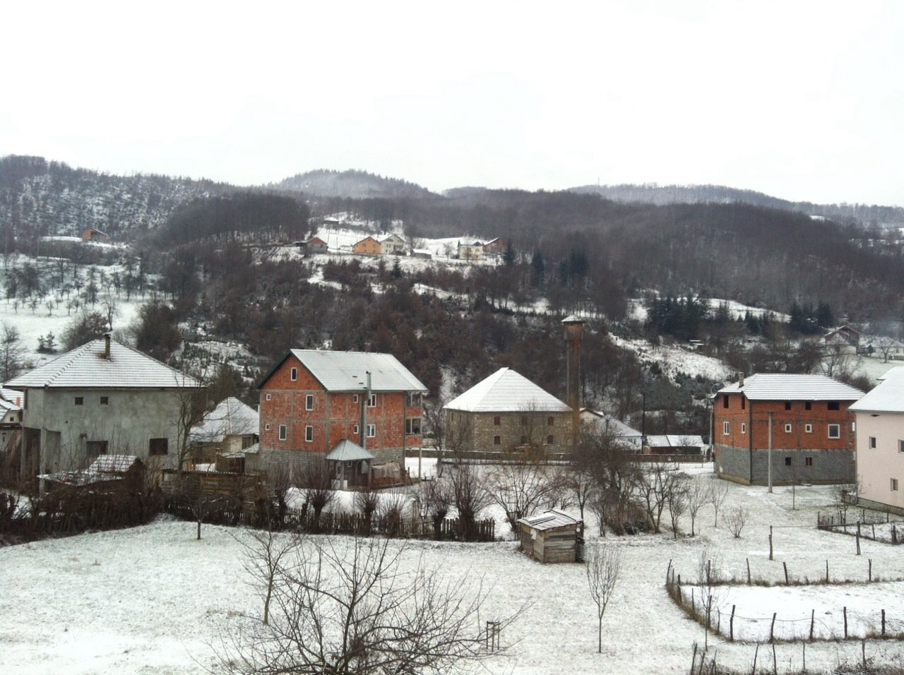 FOTO PRIČA: ZIMSKA IDILA U PETNJICI