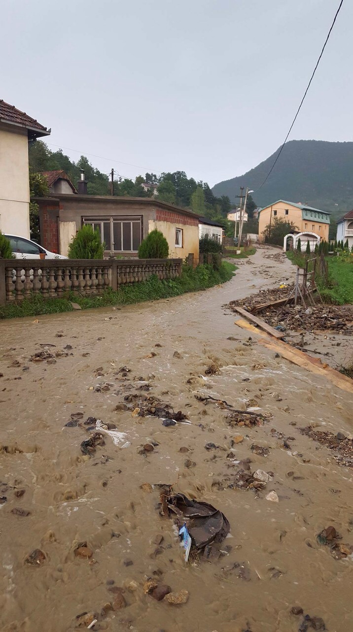 VIDEO: NEVRIJEME I POPLAVE U BIHORU