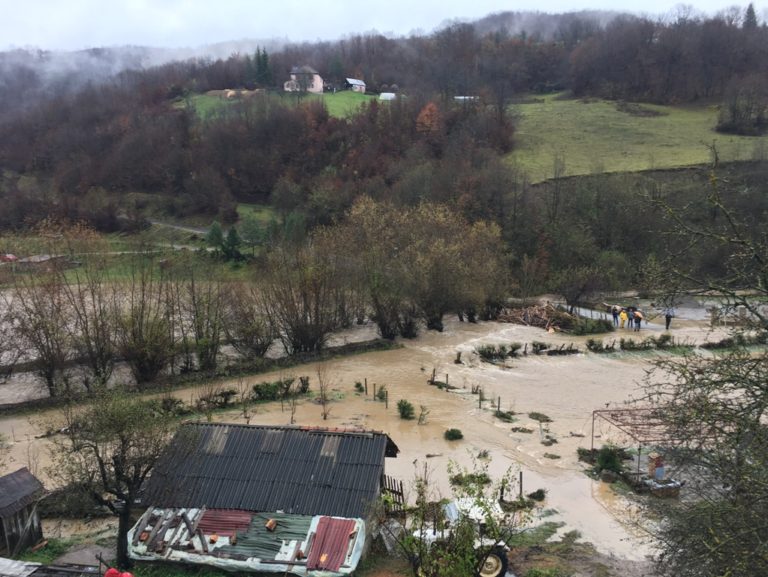 OBJAVLJENO VANREDNO STANJE U PETNJICI