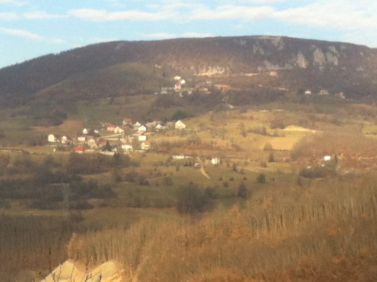 FOTO PRIČA: DECEMBARSKA ŠETNJA DO LAZANSKOG BRDA