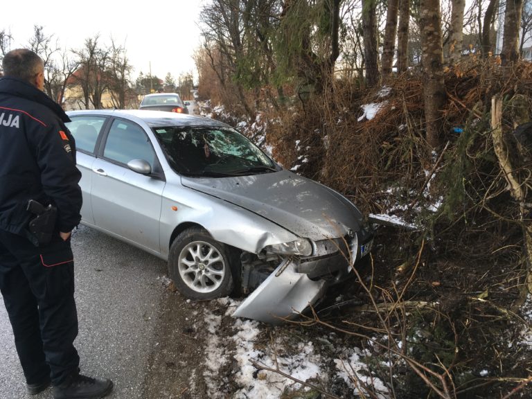 JOŠ JEDNA SAOBRAĆAJNA NEZGODA NA POLICI