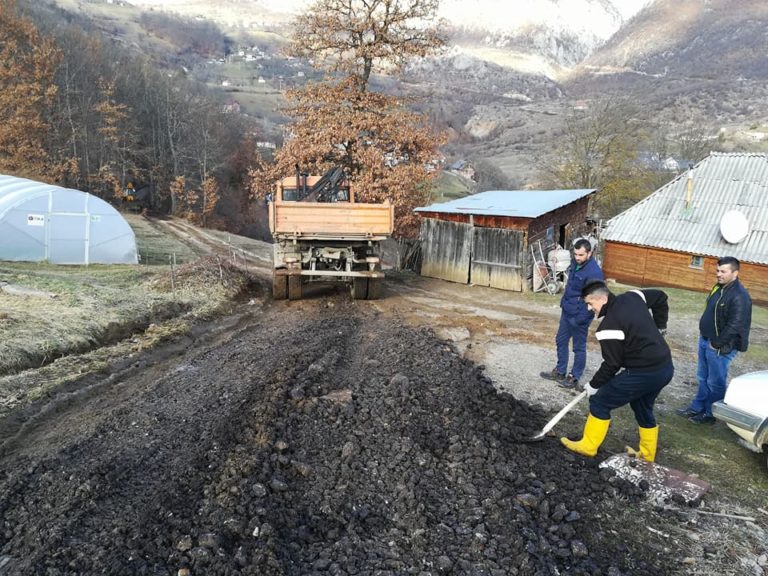 SANIRANJE ODRONA: RADIĆE POTPORNI ZID NA PUTU PREMA PECKU