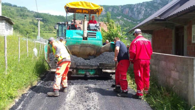 MZ RADMANCI: ASFALT NA DIONICI KOD “KOŽARSKOG POTOKA”