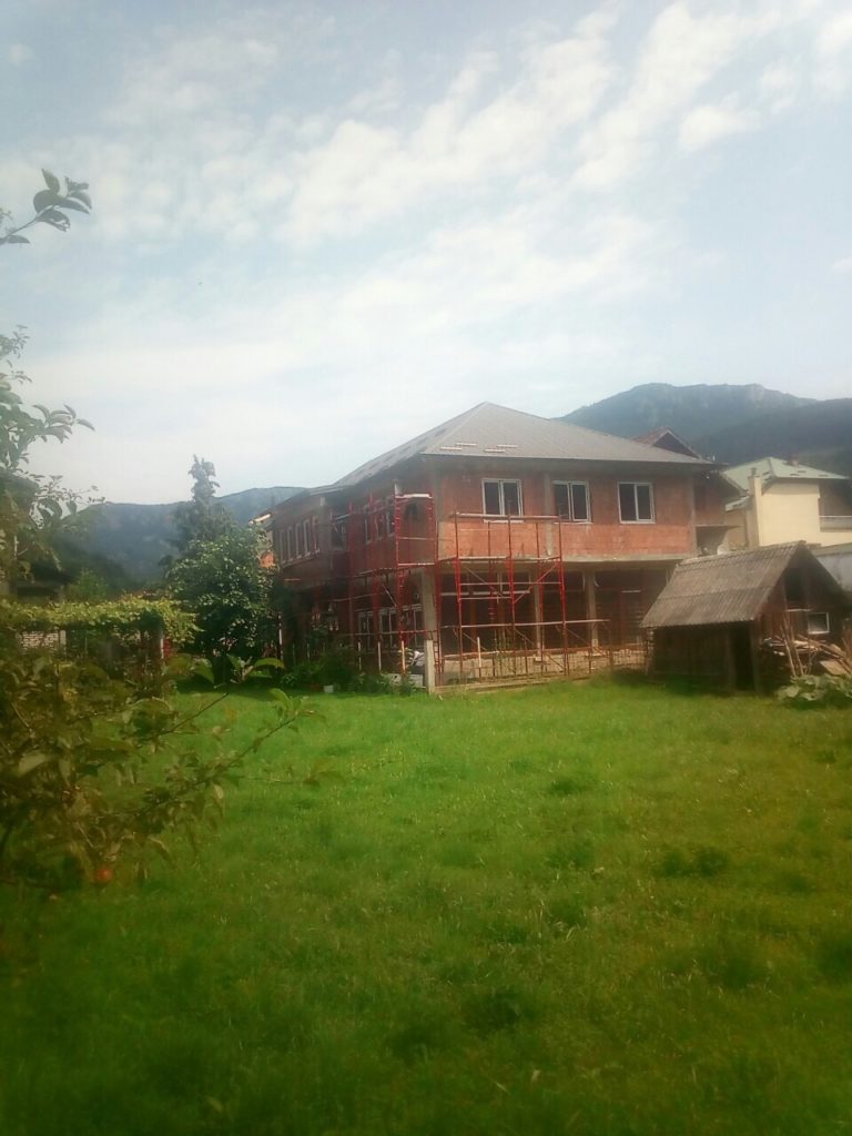 ZAVRŠNI RADOVI NA ZGRADI VAKUFA U PETNJICI