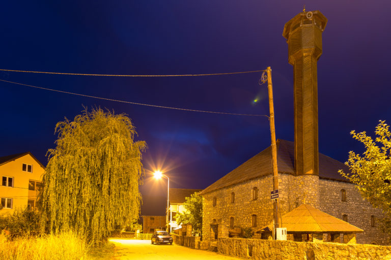 PREDAVANJE SULEJMANA BUGARIJA U PETNJIČKOJ DŽAMIJI