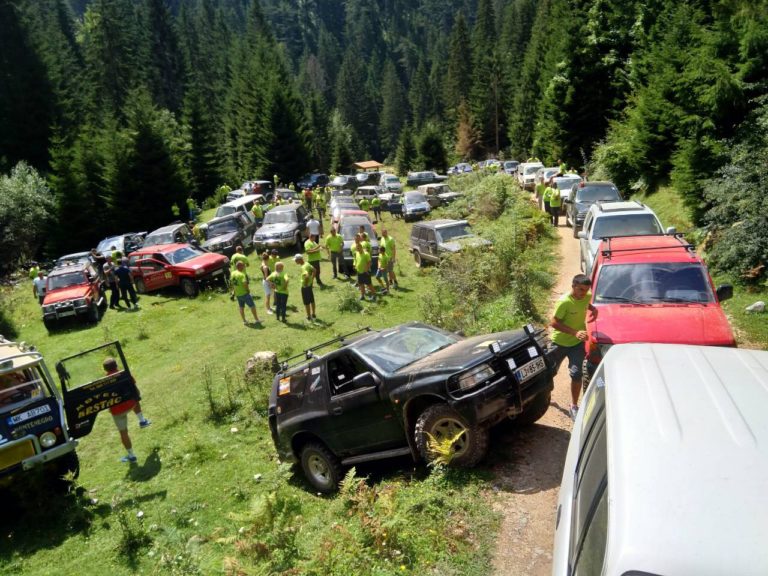 NA PETNJIČKOJ DŽIPIJADI VIŠE OD 150 UČESNIKA