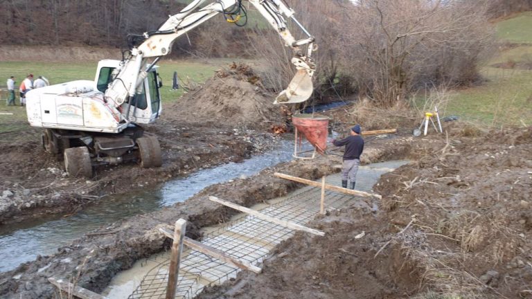 ZAPOČETA IZGRADNJA MOSTA NA VRBIČKOJ RIJECI – VRIJEDNOST RADOVA 25 000 EURA