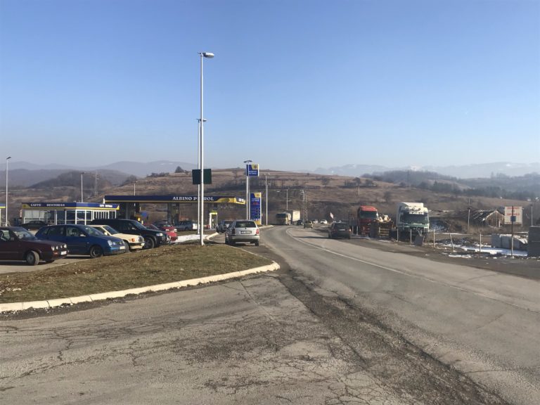 KAKO DO PETNJICE: NEMA ZNAKA NA SKRETANJU PREMA BIHORSKOM CENTRU