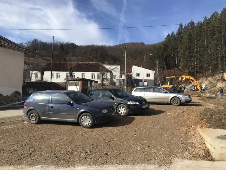 PETNJICA: ZAVRŠEN PARKING ZA 30 MJESTA