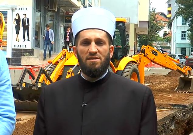 MUFTIJSTVO SANDŽAČKO: NA RASPOLAGANJU VLADI CG PROSTORIJE U PETNJICI, BIJELOM POLJU, BERANAMA, PLAVU, GUSINJU, PLJEVLJIMA I ROŽAJAMA