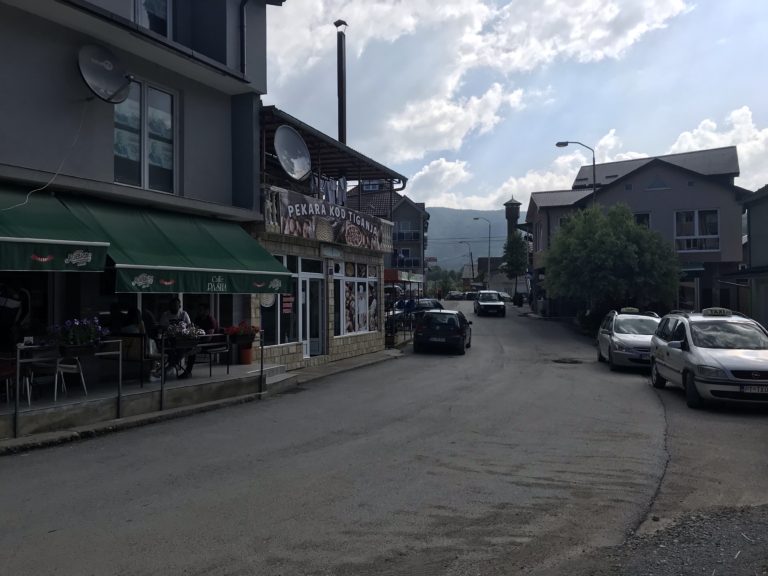 JEDNAOKRATNA POMOĆ U ISNOSU OD 100 EURA ZA ONE KOJI SU NA ZAVODU ZA ZAPOŠLJAVANJE