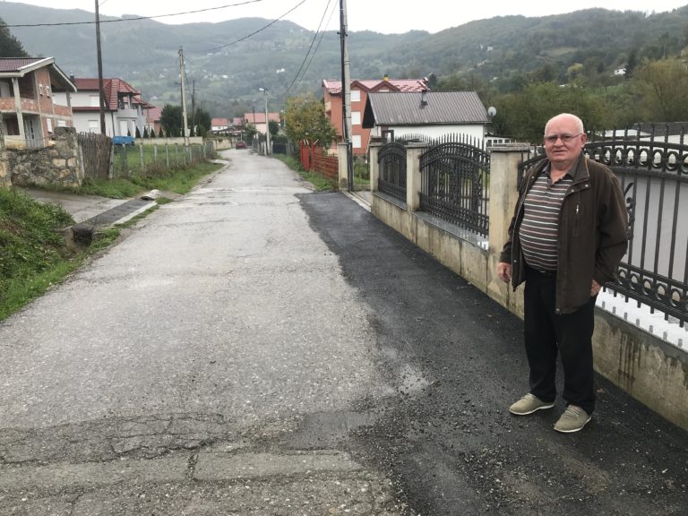 SABIT LATIĆ: PRESKOČILI SU ME, PA SAM SAM SANIRAO PUT PORED MOJE KUĆE