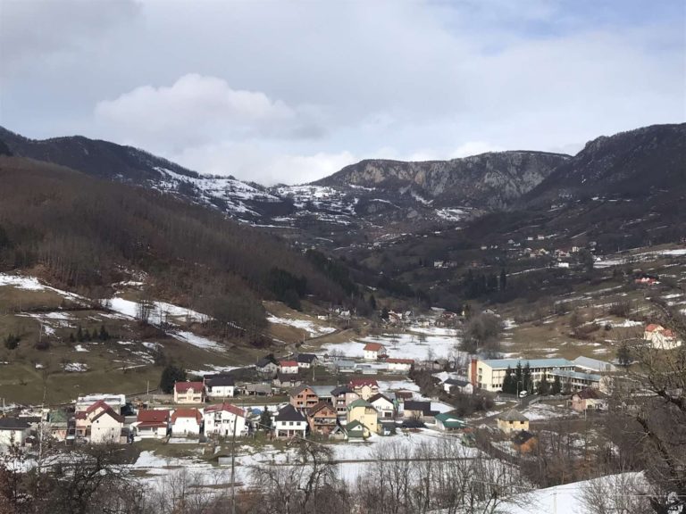 FOTO PRIČA: FEBRUARSKO SUNCE UGRIJALO PETNJICU…