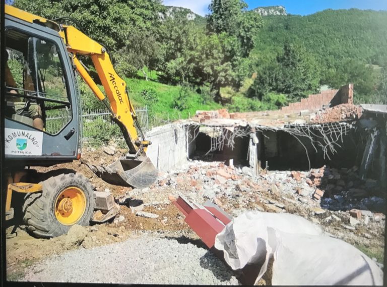 VIDEO I FOTO: OPŠTINA POMAŽE U SANACIJI ŠTETE NA GAZDINSTVU RAMČILOVIĆA