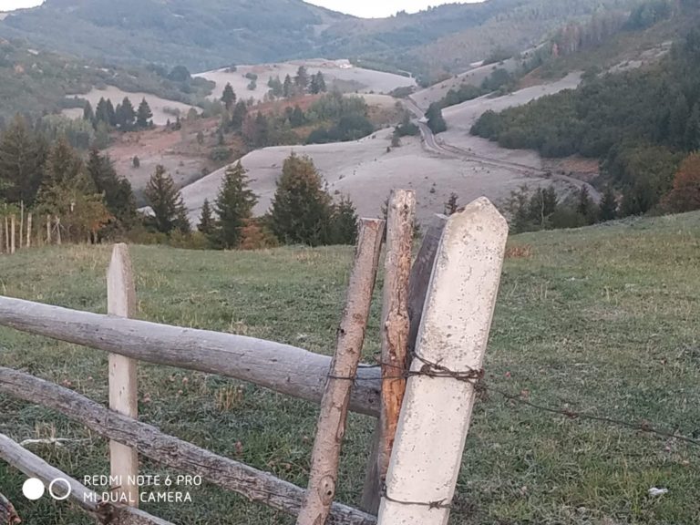 NAGLO ZAHLAĐENJE U BIHORU – SLANA PREKRILA LIVADE