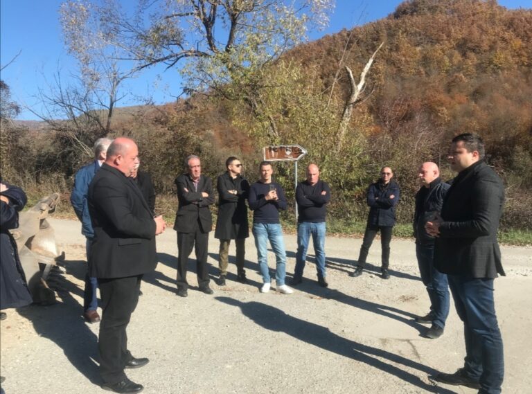 (VIDEO) SASTANAK AGOVIĆA I SMOLOVIĆA U LJEŠNICI: ZAJEDNIČKI RAD NA REKONSTRUKCIJI PUTA PETNJICA – BIOČA