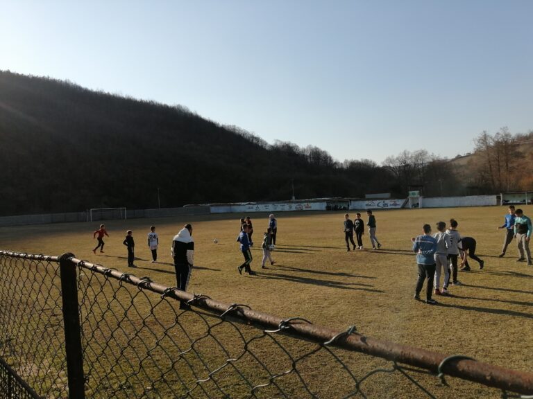 ODRŽAN PRVI TRENING BIHORSKIH TALENATA: U GUSARAMA VIŠE OD 40 NOVIH ČLANOVA FK PETNJICA