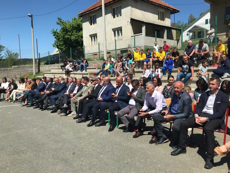 (FOTO I VIDEO) JU OŠ ,,Trpezi“ obilježila jubilej 100 godina postojanja