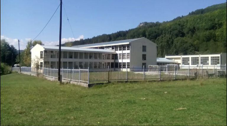 Nazad u klupe: Počela školska godina