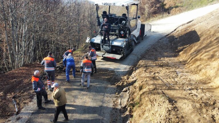 PETNJICA: NEDAVNO ZAVRŠENO ASFALTIRANJE PUTA I U GORNJOJ VRBICI