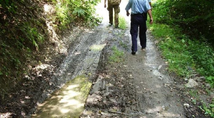 JEDAN OD ILEGALNIH GRANIČNIH PRELAZA U OPŠTINI PETNJICA: Šverceri do Srbije starim putem od Petnjice preko Savin Bora i Kruščice