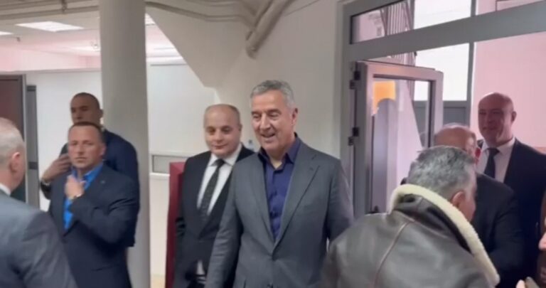 Đukanović u Petnjici: Izborna promocija predsjedničkog kandidata DPS-a (VIDEO)
