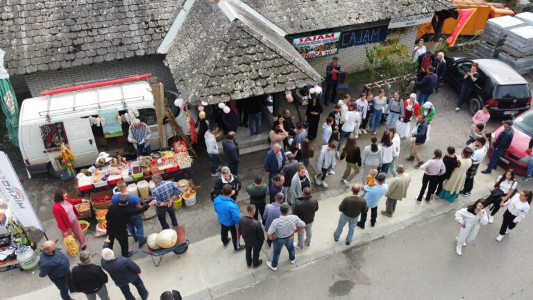 SAJAM POLJOPRIVREDE OBORIO SVE REKORDE I OŽIVIO PETNJICU (VIDEO I FOTO)