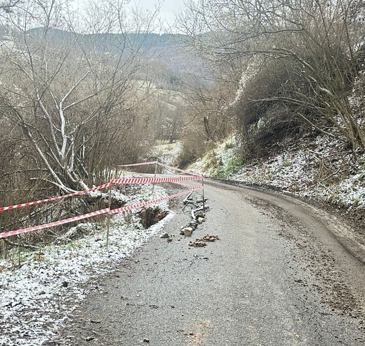 PETNJICA: Aktivno klizište u Radmancima