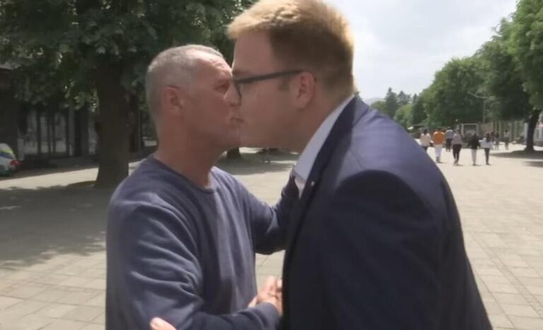 PRVO SE DA BESA PA ZASJEČE RUKA: Najstarije živo pobratimstvo između Veljića i Agovića ima 160 godina!