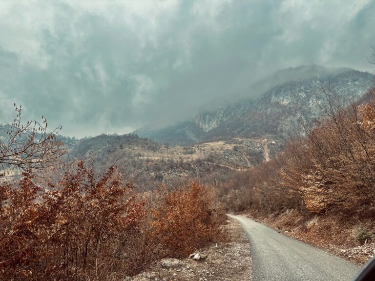 Zimski dah, proljećni šapat kroz selo Radmance (FOTO PRIČA)