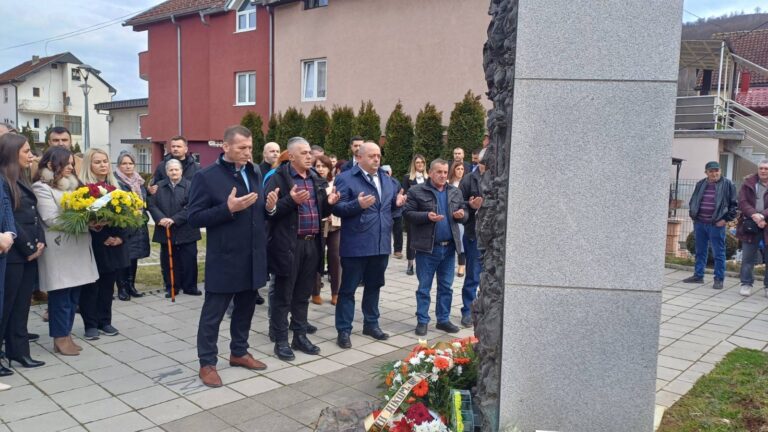AGOVIĆ: SUVIŠE VREMENA JE PROTEKLO OD ZLOČINA U ŠTRPCIMA, A PRAVDE NEMA