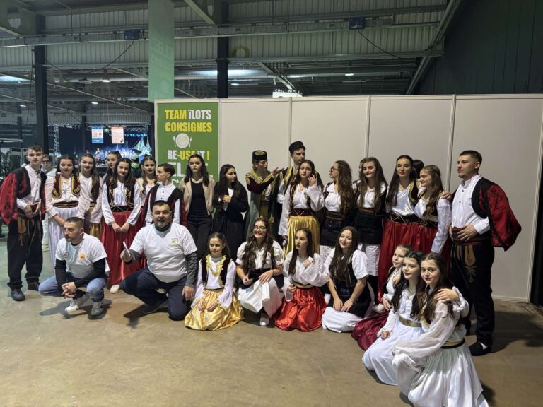 POGLEDAJTE NASTUP KUD “BIHOR” U LUKSEMBURGU (VIDEO)
