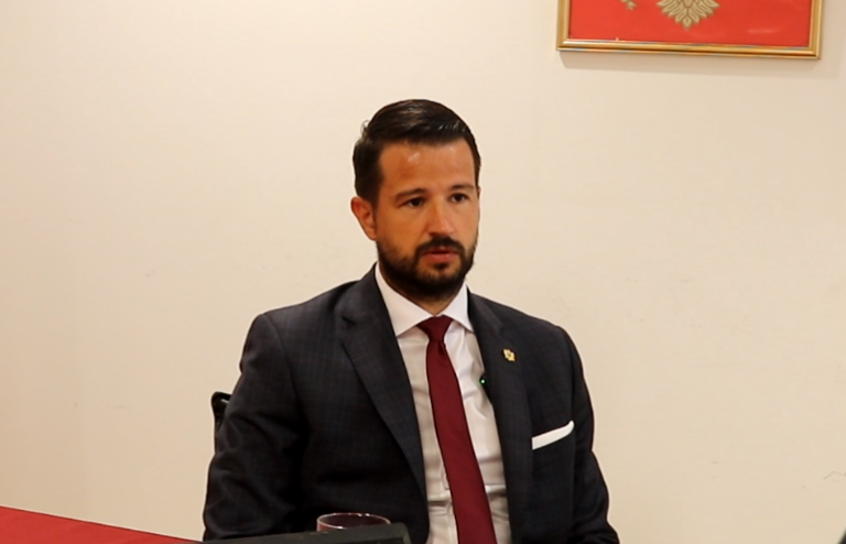 MILATOVIĆ ZA RADIO PETNJICU: Petnjica mora postati prioritet – država mora čuti glas njenih građana