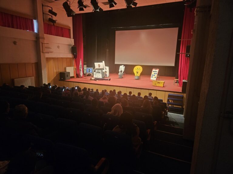 USPJEŠNO ODRŽAN „EDU&ART KARAVAN“ U PETNJICI