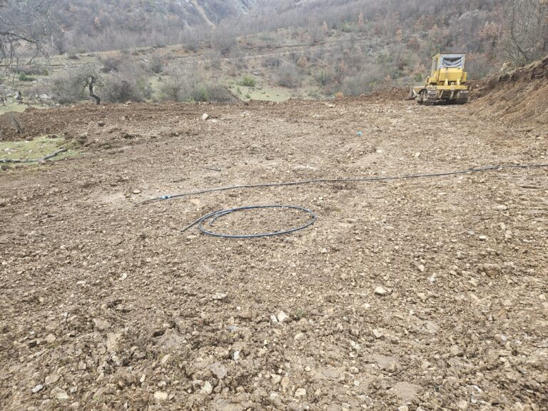 Radmančani uređuju sastajalište na Brodu