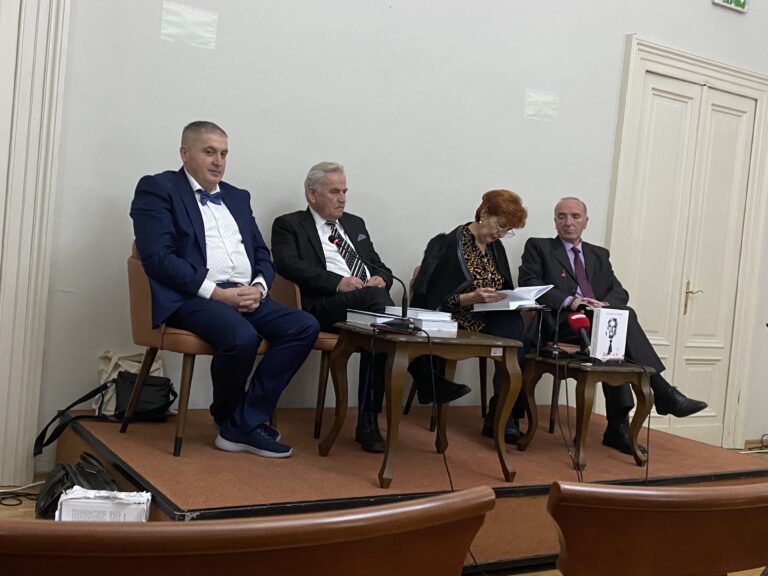 ALHEMIJA RIJEČI SAFETA HADROVIĆA-VRBIČKOG PREDSTAVLJANJE DRUGOG TOMA „DIVANA“