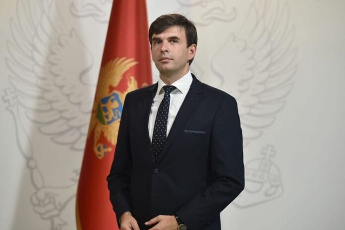 1727256407hzjpv3oykiot0xcx-i_747x498