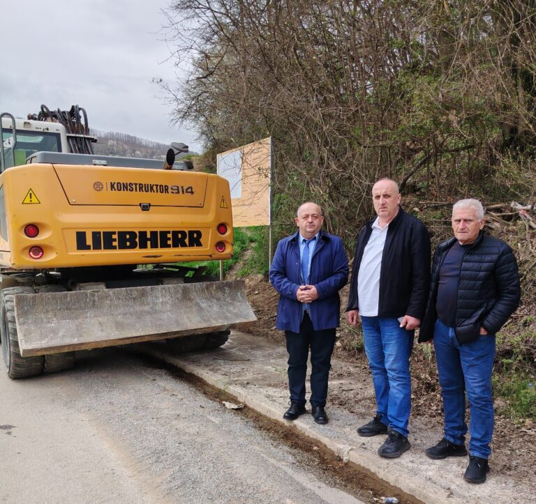 POČELA IZGRADNJA POTPORNOG ZIDA KOD MOTELA NA PUTU PETNJICA – BERANE