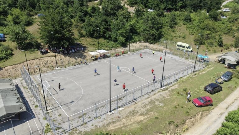 MEMORIJALNI TURNIR U MALOM FUDBALU “IGROM PROTIV ZABORAVA” – ROŽAJCI NAJBOLJI NA ROSULJAMA
