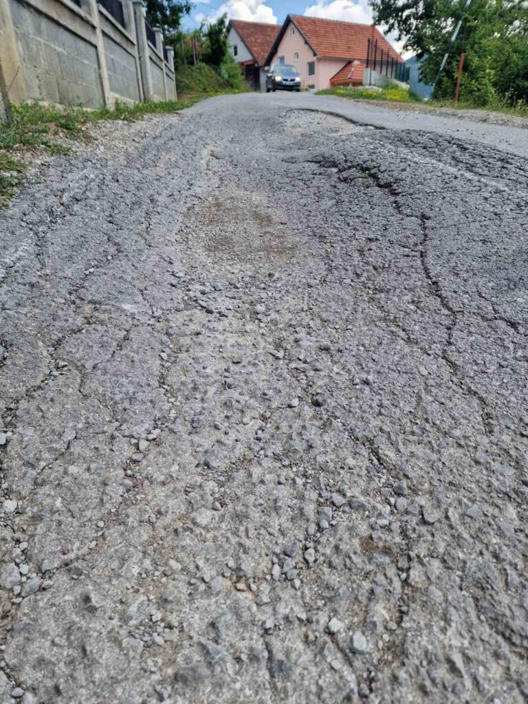 Novalić: Radovima na kilometru puta devastirano sedam kilometara, ugrožene i kuće